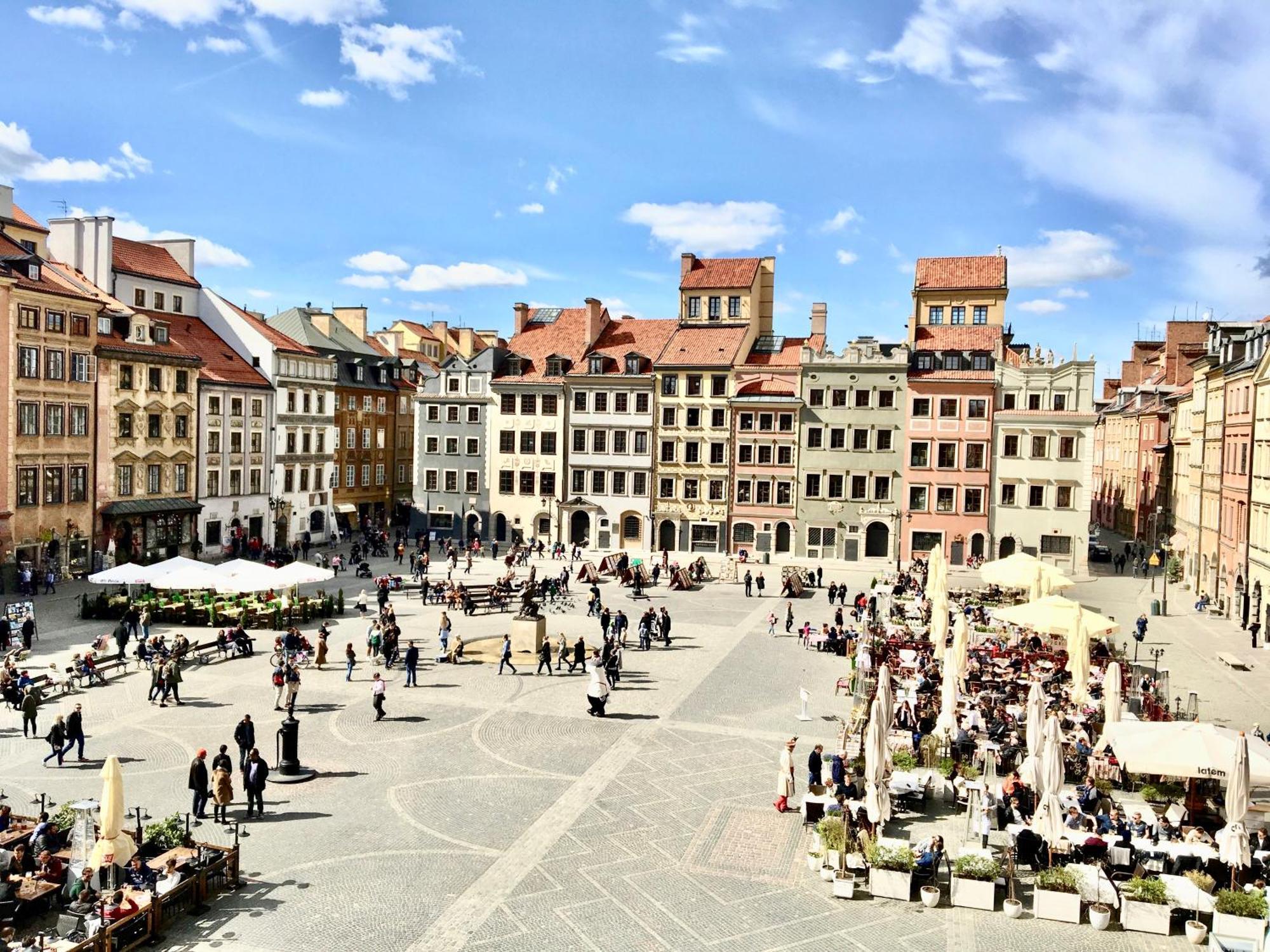 وارسو Mondrian Luxury Suites Unesco Old Town الغرفة الصورة