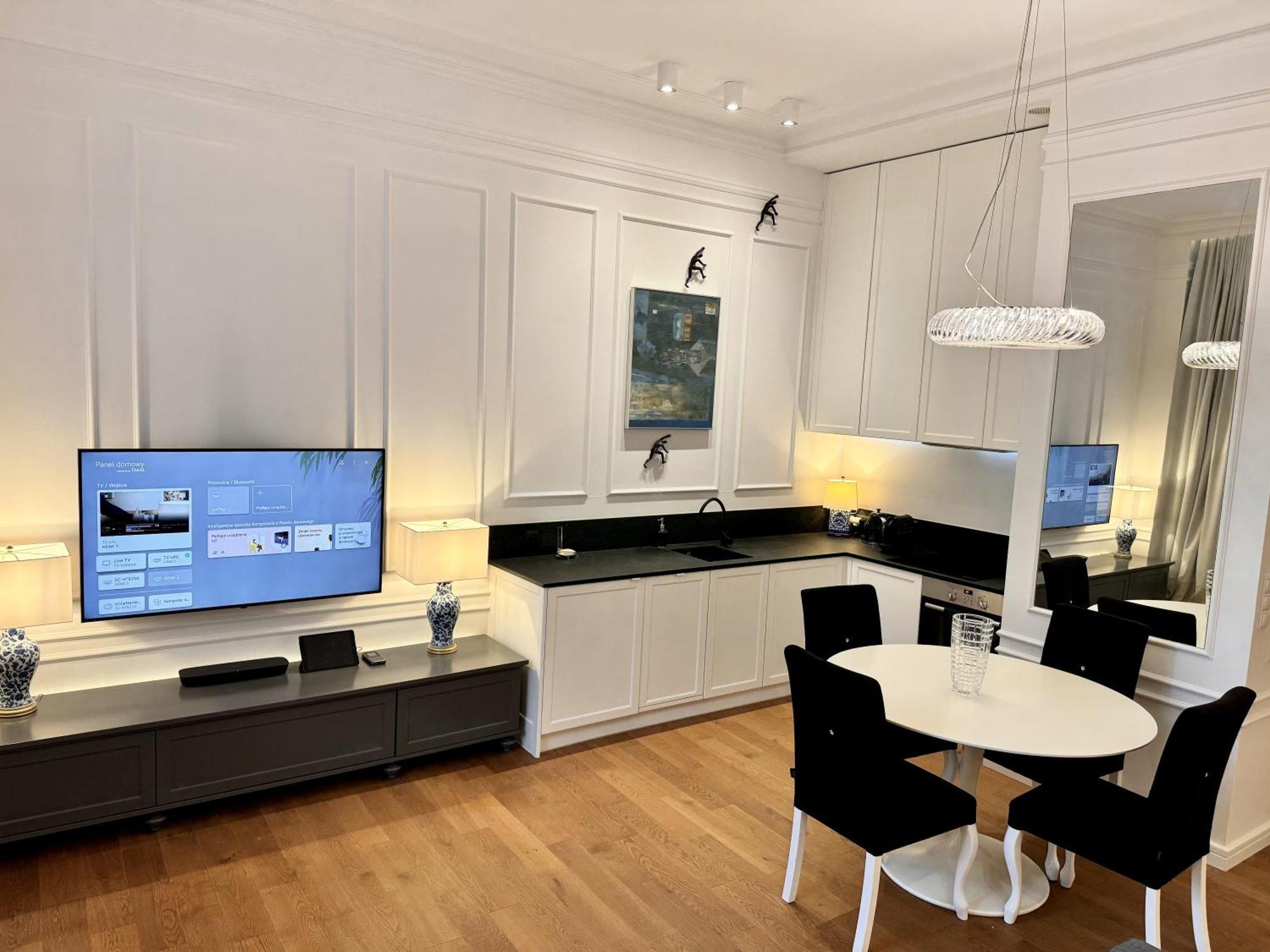 وارسو Mondrian Luxury Suites Unesco Old Town الغرفة الصورة